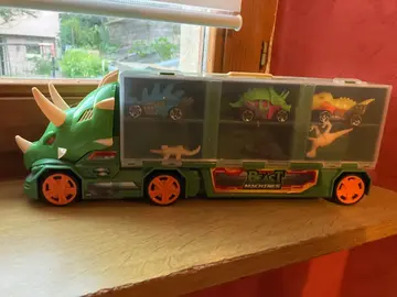 jouet camion dinosaures