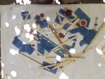 Pieces Mécano