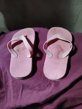 Tongue rose taille 30