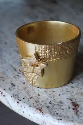 cache pot doré