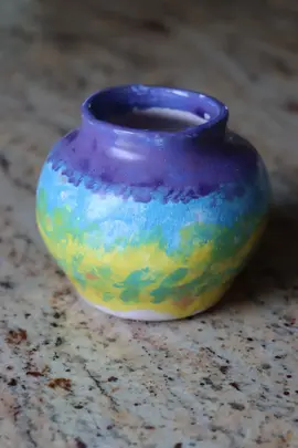 petit vase en terre