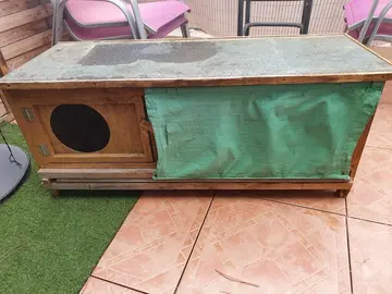 Cage /Abri pour Lapin, cochon-d'inde... A restaurer