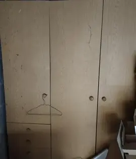 armoire en l'état