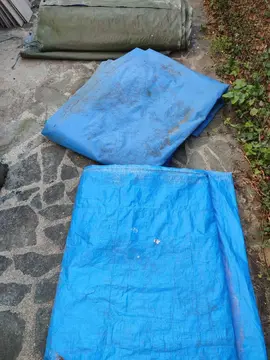 3 très grandes bâches