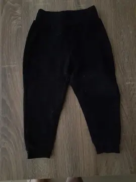 pantalon noir T 86 cm