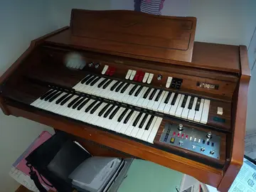 harmonium / orgue de variété