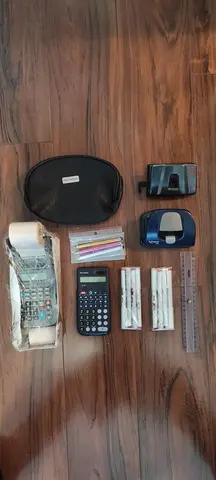 Lot d'accessoires de bureautique