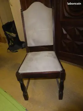 4 chaises tapissées