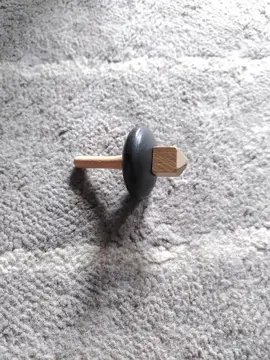 toupie en bois