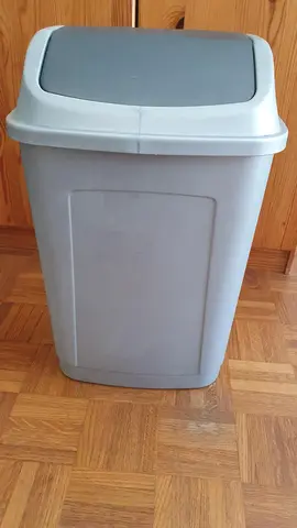 Poubelle 25l