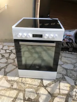 cuisinière électrique Beko