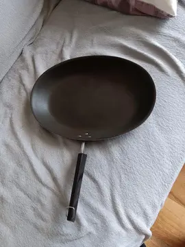poêle à poissons