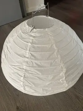 suspension blanche en papier