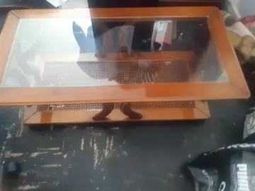 Table basse en merisier