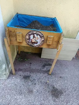 jardinière sur pieds