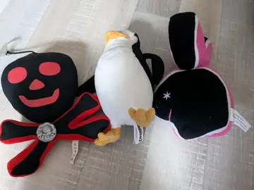 3 peluches