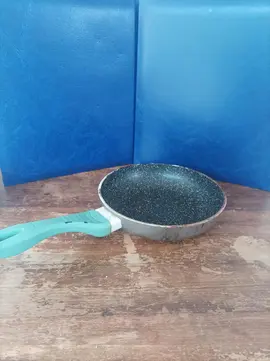Petite poêle