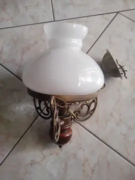 Lustre ancien en bois