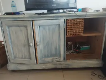 buffet en bois rustique a restaurer