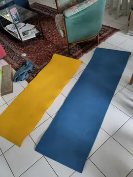 Deux matelas mousse de camping