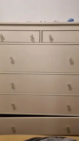commode blanche