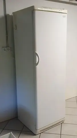 Congélateur armoire