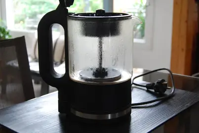 Théière/Tisanière électrique