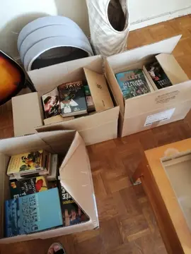 Cartons de livres + CD tous genre