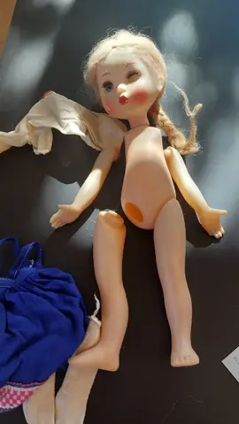 Poupée russe à reparer