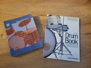 2 livres sur la Batterie