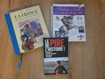 2 livres d'histoire