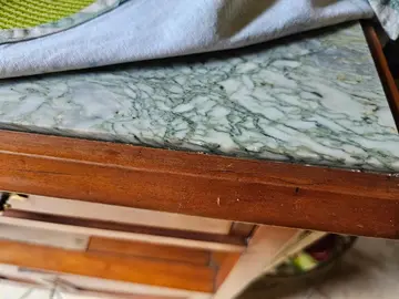 1 meuble bas +1 baldaquin