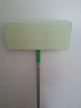 balai Swiffer