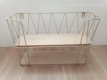 petite étagère