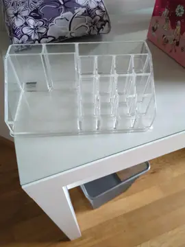rangement maquillage