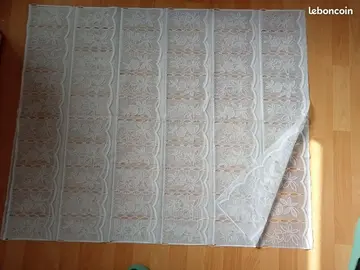 Rideaux avec tringles