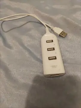 chargeur 4 ports USB.
