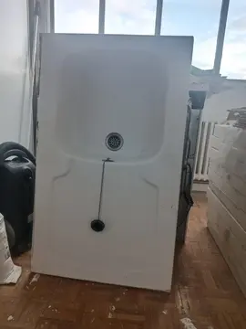 evier en grès blanc