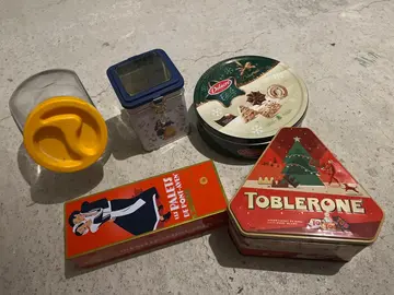 bonbonnière et boites