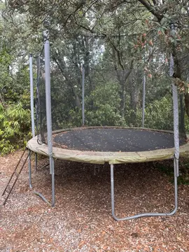 Trampoline 350 cm bon état