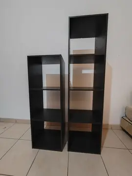 Lot 2 étagères bois noir