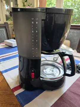 cafetière électrique 12 tasses