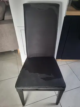 4 chaises de salle à manger