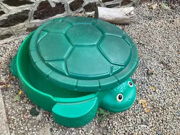 lit pliant, bac à sable, réhausseur enfant