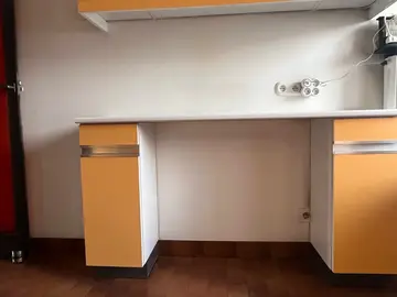 2 meubles cuisine et plan travail