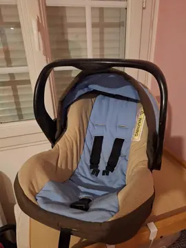 cosy seul bébé