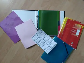 fournitures scolaires