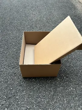 boîtes de rangement en carton