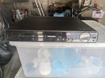 lecteur DVD/cd/USB avec son ampli