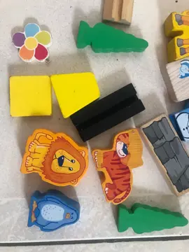petits jouets en bois